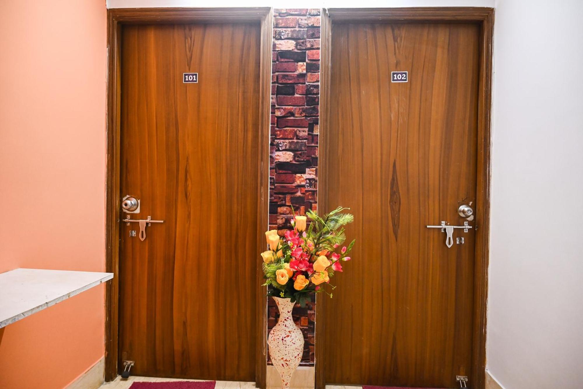 כלכותה Hotel O Shraddha Residency 2 מראה חיצוני תמונה