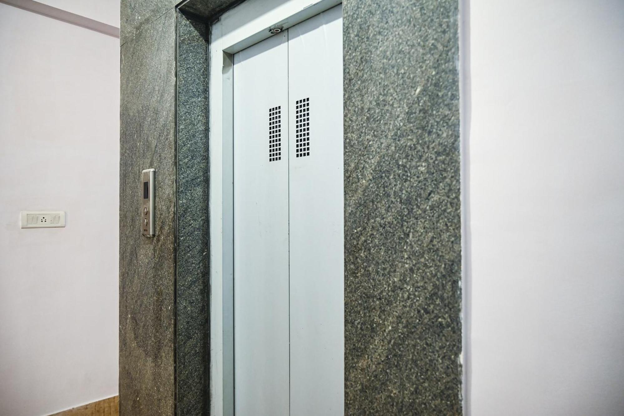 כלכותה Hotel O Shraddha Residency 2 מראה חיצוני תמונה